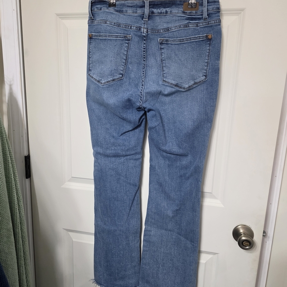 Classic Blue Women's Jeans - Picture 3 of 3